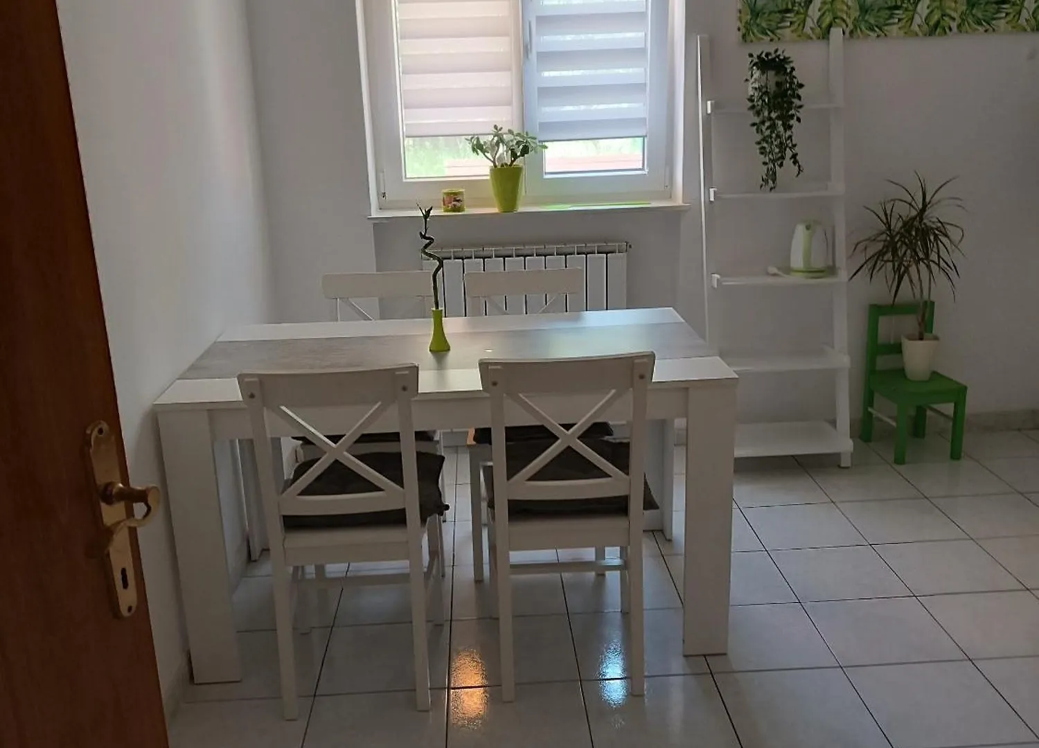 Family Friendly Apartments With A Swimming Pool Kastel, Central Istria - Sredisnja Istra - 21309 Buje