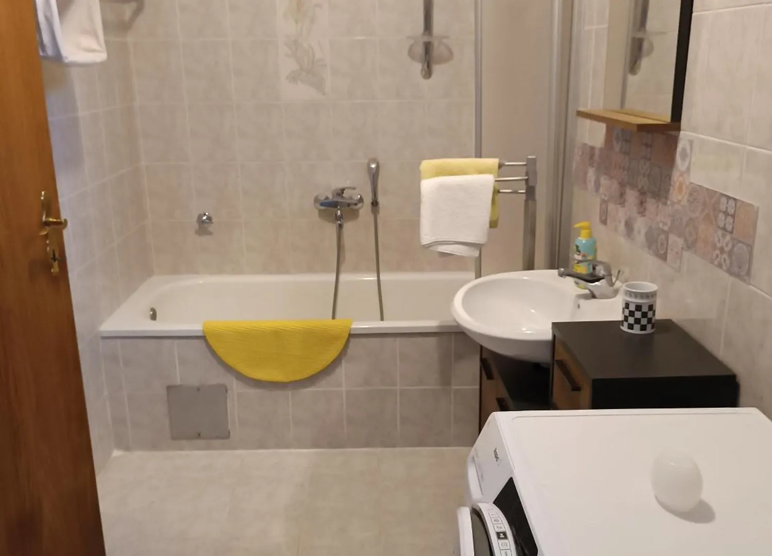 Family Friendly Apartments With A Swimming Pool Kastel, Central Istria - Sredisnja Istra - 21309 Buje 0*,